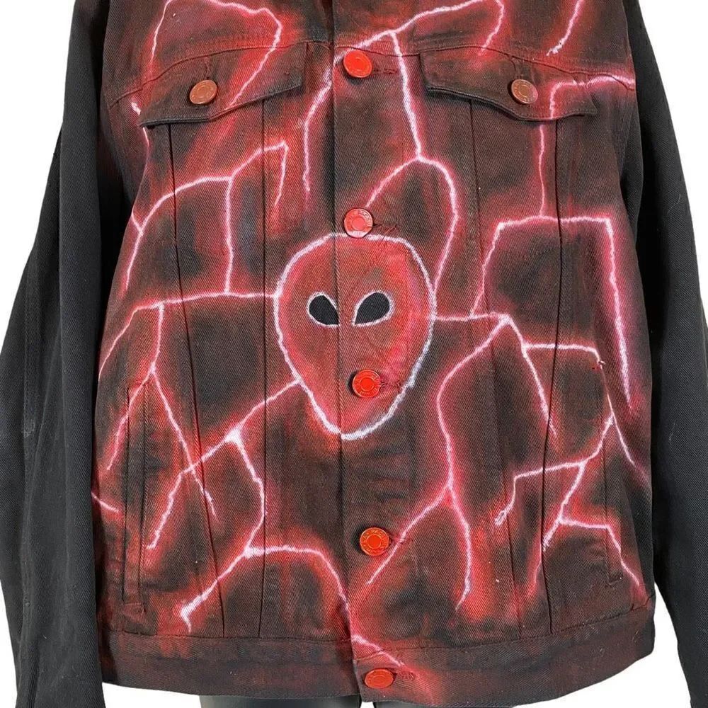 PacSun Custom Graphic Jean Jacket - Picture 2 of 15